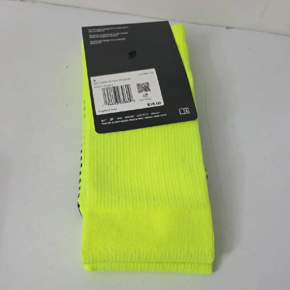 Nike Bright Green Soccer Socks, NWT